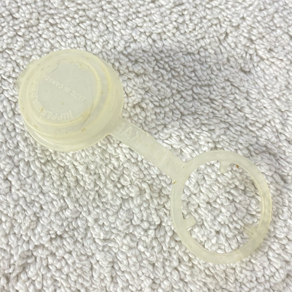 5/$35 Vintage Tupperware Keep Kap Replacement Lid